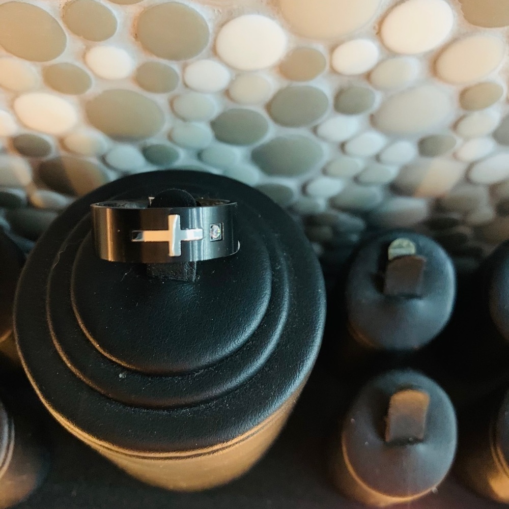 Titanium black Men Ring with cross size 9